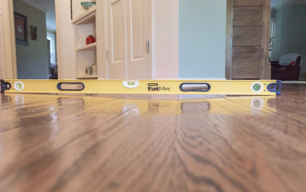 Jak naprawić uginające się panele? Poradnik krok po kroku